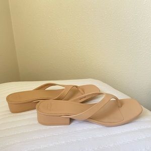A&F Block Heel Flip Flops